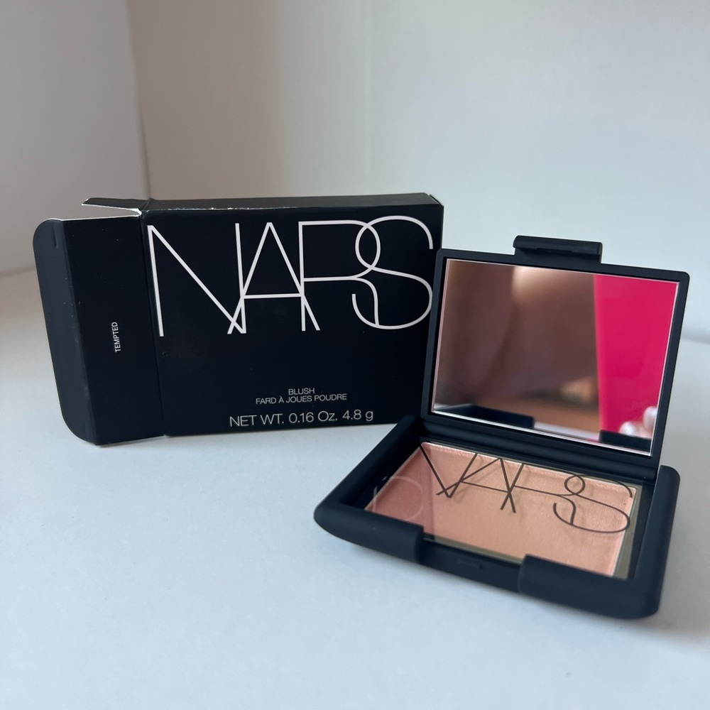 NARS BLUSH IN TEMPTED, NIB